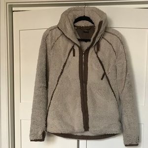 Women’s Kuhl jacket size large